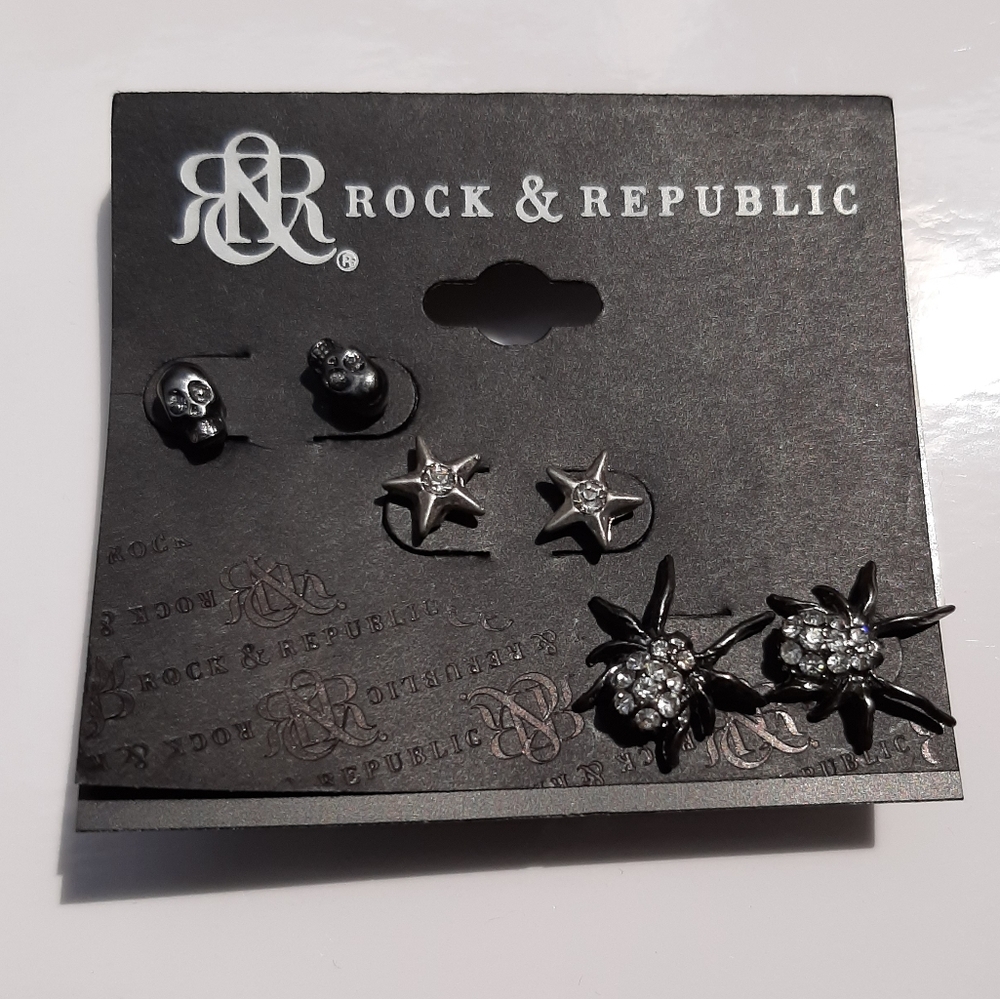 Rock & Republic Stud Earrings 3pc Set